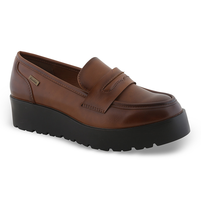 Γυναικεία loafers με πλατφόρμα